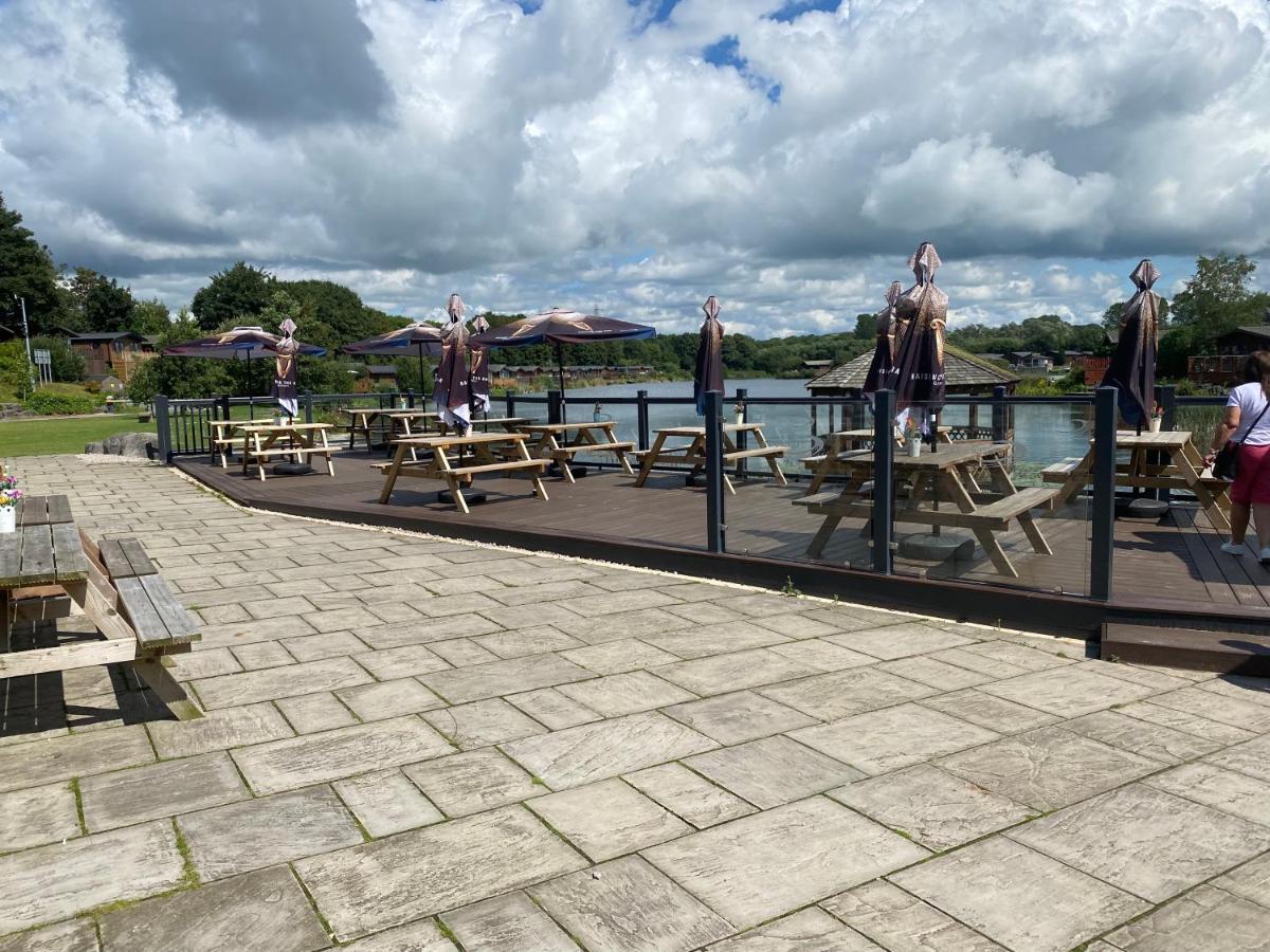 4 Lakes Holiday Let Villa Carnforth Buitenkant foto